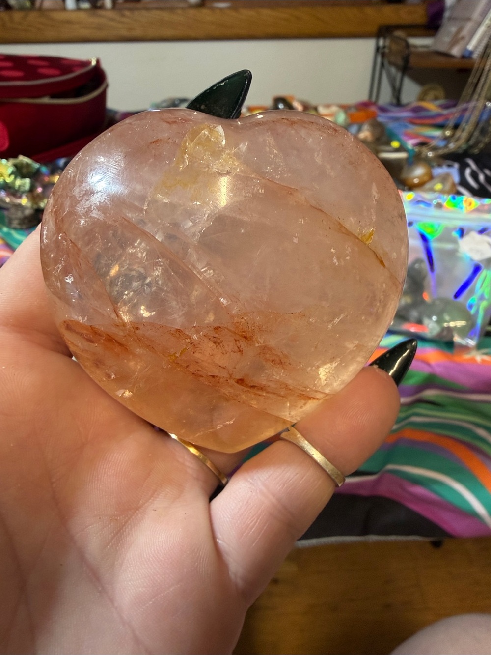 Red hematite quartz Heart Palm Stone - Pink Crystal Décor